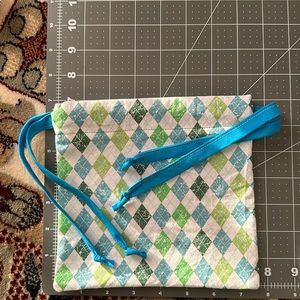 Handmade cinch pouch